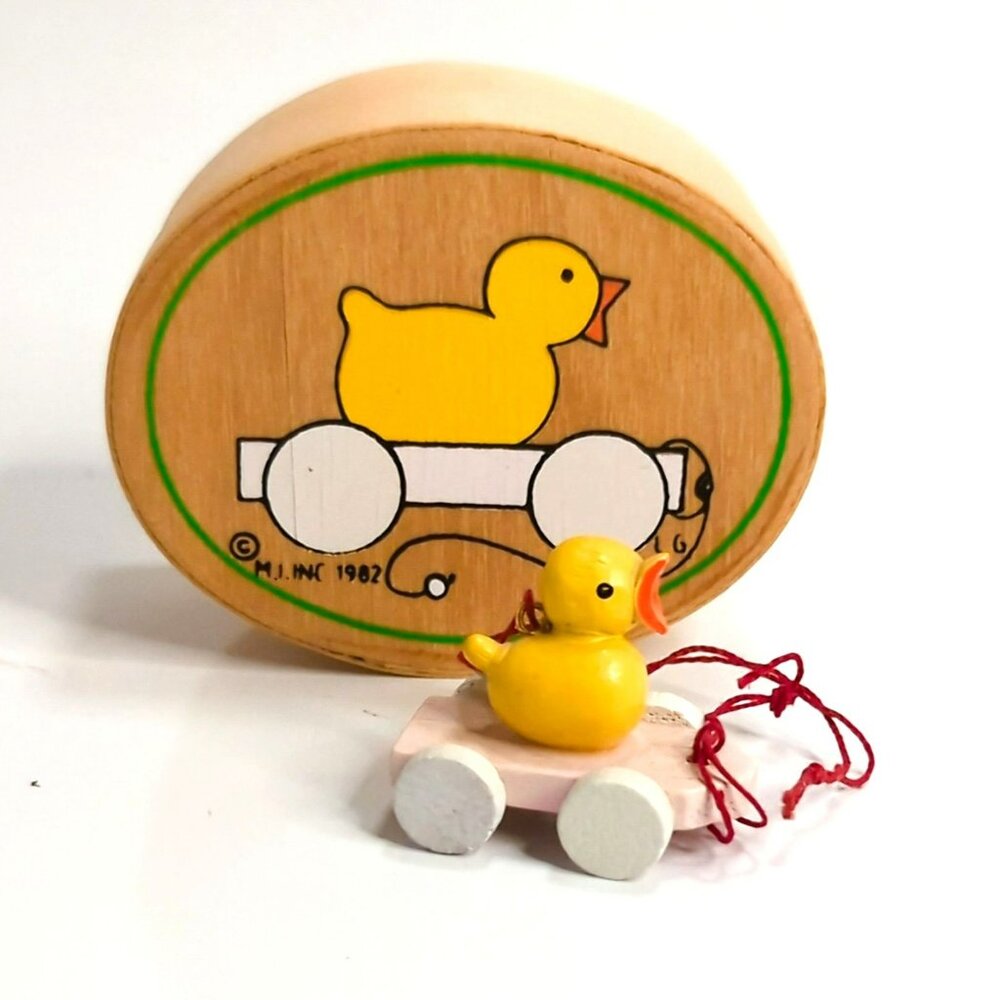 Midwest of Cannon Falls Easter Duck Chick Wood Pull Toy Ornament With Box 1982
